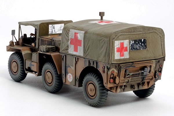 Byggmodell stridsfordon - M792 Ambulance Gama Goat - 1:35