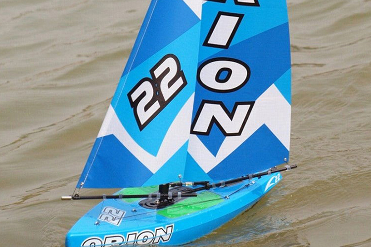 Radiostyrd segelbåt - Orion 2,4Ghz - Joysway - RTR