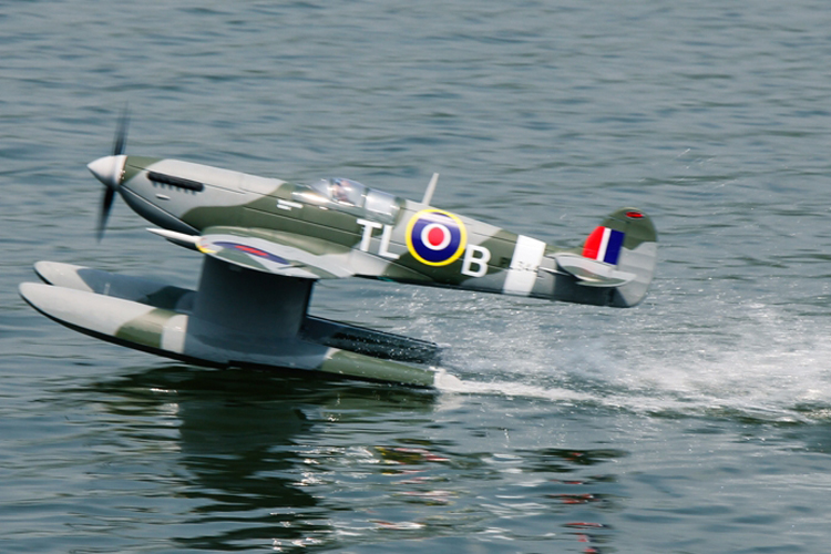 Radiostyrt Flygplan - Supermarine Spitfire MK.VB - 2,4Ghz - SRTF