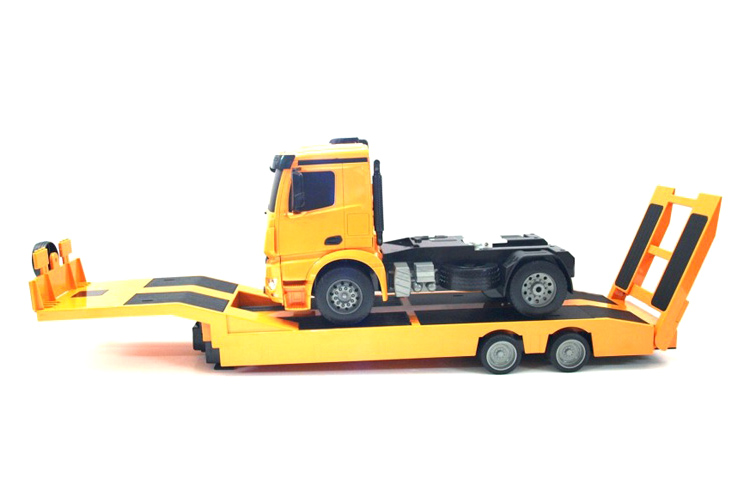 Radiostyrd lastbil - 1:20 - Tow Truck Mercedes Arocs - 2,4Ghz - RTR