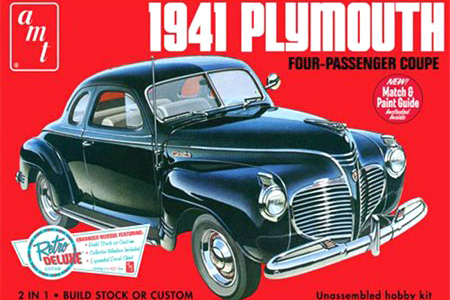 RC Radiostyrt Byggmodell bil - 1941 Plymoth Four-Passenger Coupe - 1:25 - AMT