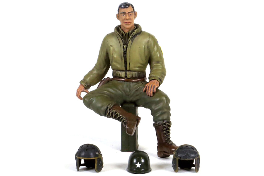 1/16 Figur 2nd Lieutenant G. Clark Sittande