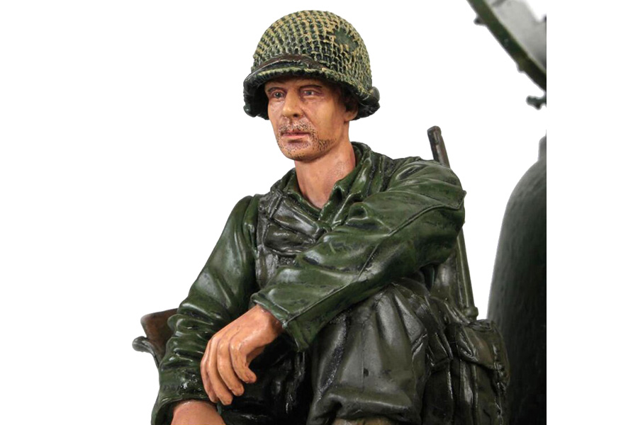 1/16 Figure U.S. Private 1st Class Infantry Sitting