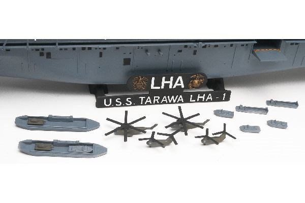 Byggsats krigsfartyg - Assault Ship USS Tarawa LHA-1 - 1:720 - Revell