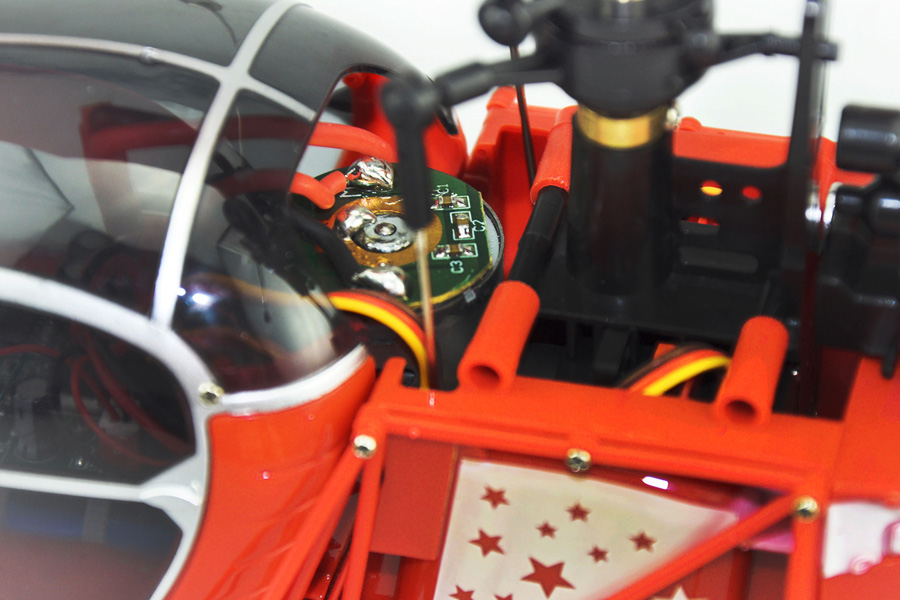 Thumbnail 734 f�r Radiostyrd helikopter - Lama - 2,4Ghz Gyro - 4ch - RTF