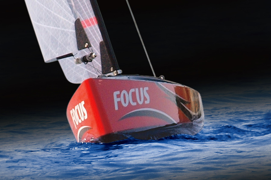 RC Radiostyrt Radiostyrd segelbåt - Focus II - Joysway - 2,4GHz - RTR