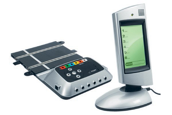 Bild p� Digital power base (6 Cars) 15 VOLT 3. kv.2010