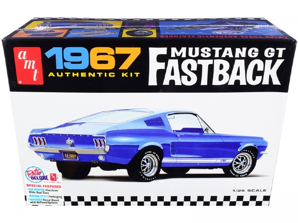 Bild p� Byggmodell bil - 1967 Ford Mustang GT fastback - 1:25 -  AMT
