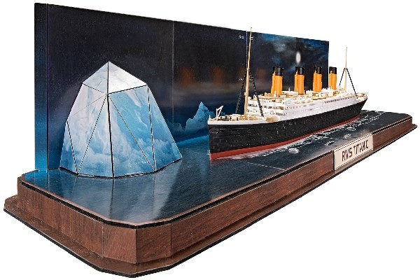 Gift Set RMS Titanic 3D Puzzle (Iceberg) - 1:600 - Revell