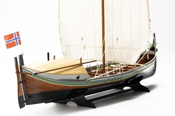 Byggsats trä - Nordlandsbaaden - wooden hull - 1:20 - Billing Boats