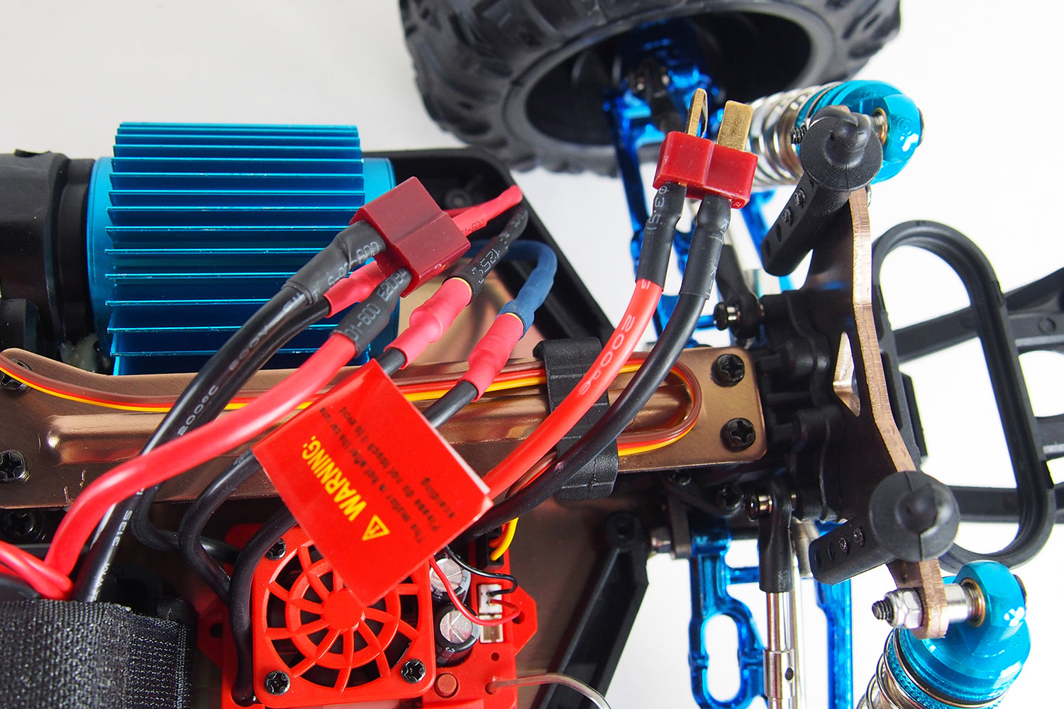 RC bilar - 1:10 - Crusher MT BL - 4WD - 2,4Ghz - RTR