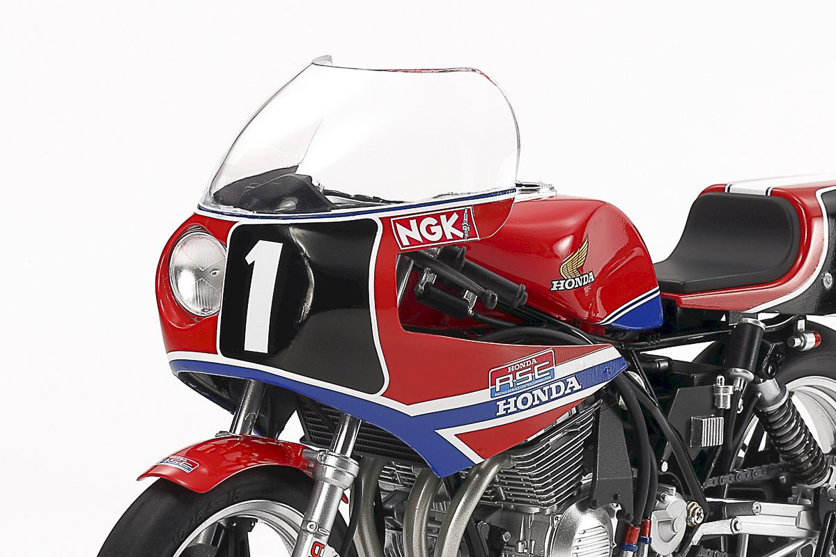 Thumbnail 738 f�r Byggmodell MC - Honda RS1000 Endurance Racer - 1:12 - Tamiya
