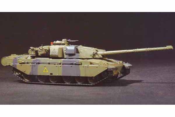 RC Radiostyrt Byggmodell tanks  - Challenger 1 Mbt (Nato Version) - 1:72 - TR