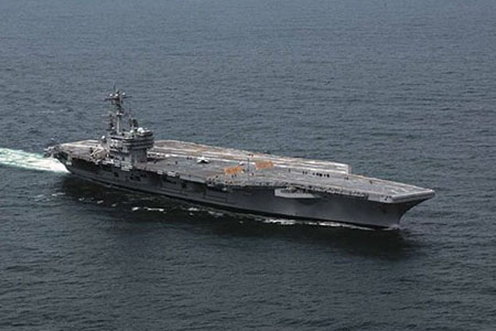 RC Radiostyrt Byggmodell krigsfartyg - U.S.S. George H.W.Bush CVN 77 - 1:720 - IT