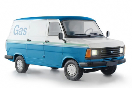 Byggmodell bil - Ford Transit Mk. 2 - 1:24 - IT