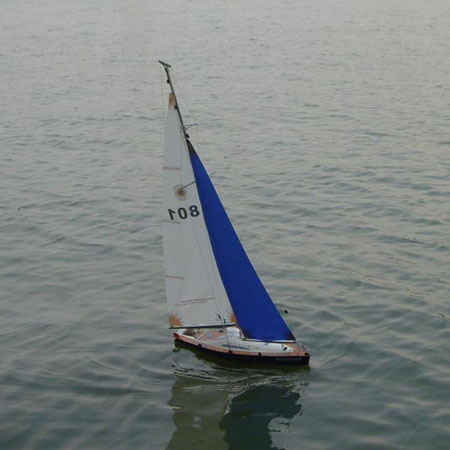Thumbnail 734 f�r Radiostyrd segelb&aring;t - Beili Discovery 500 - RTR