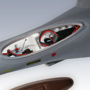 Thumbnail 734 f�r RC Flygplan - F-16 Falcon BL - Dynam - 4ch - Borstl&ouml;st paket - 2,4Ghz - RTR