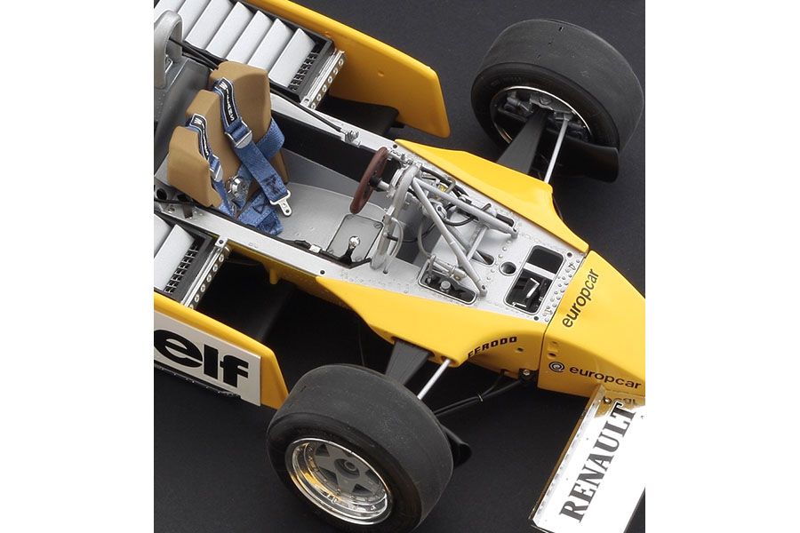 Byggmodell bil - Renault Re20 Turbo F1. - 1:12 - Italieri