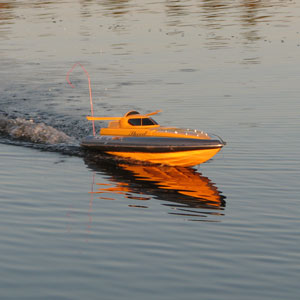 Thumbnail 734 f�r Radiostyrda b&aring;tar - Flying Fish - RTR