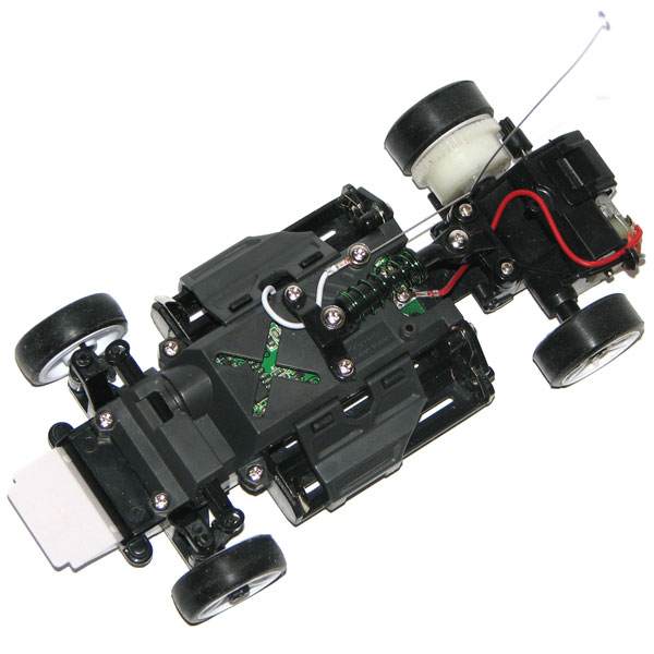 Radiostyrda bilar - 1:28 - Iwaver 02M Mercedes - LCD - Svart - RTR