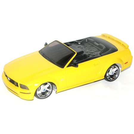 Radiostyrd bil - 1:28 - Iwaver 04M Ford Mustang - 4WD - 2,4Ghz - LCD - Gul - RTR