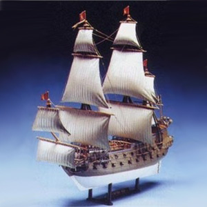 Bild p� Byggsats Segelb&aring;t - Captain Kidd - 1:130 - Lindberg