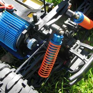 Radiostyrda bilar - 1:10 - Mad Truck 4wd 3600 - 2,4Ghz - RTR