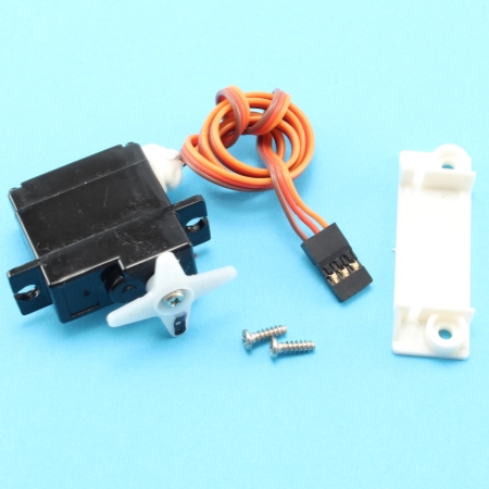 Bild p� Servo - 17g - FT011-14 - 3-kontakt - FL