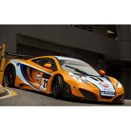 Bild p� Scalextric McLaren MP4-12C GT3 1:32 C3287, kommer Q4, Endurance