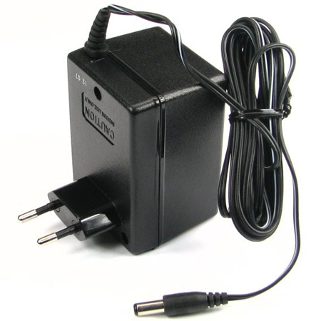 Bild p� Scalextric Plug in Transformer wall mounted Euro plug